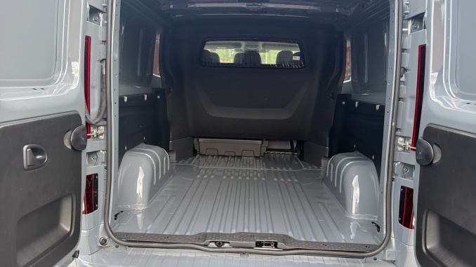 Renault Trafic Lwb Diesel LL30 Blue dCi 150 Extra [Safety] Crew Van - Image 12